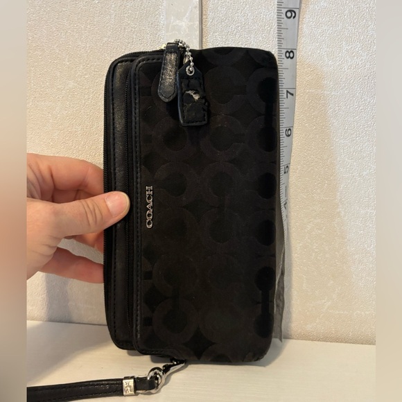 Coach | Black and Brown | Wristlet - Picture 6 of 7